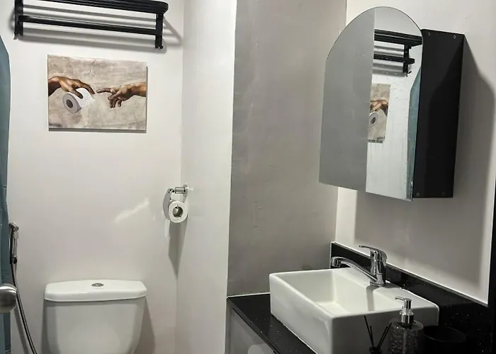 Lauriz Place 2 At Amani Grand And Residences アパート マクタン